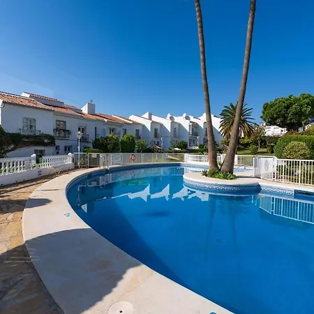 Jardines De Hébergement de vacances